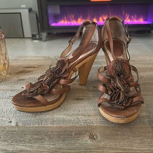Frye leather heels